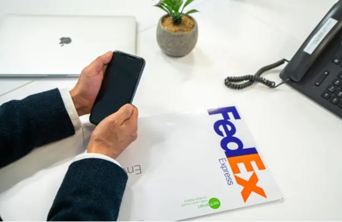 FDMi is an interactive e-commerce delivery solution that provides customizable delivery options and alerts. Image Courtesy: FedEx